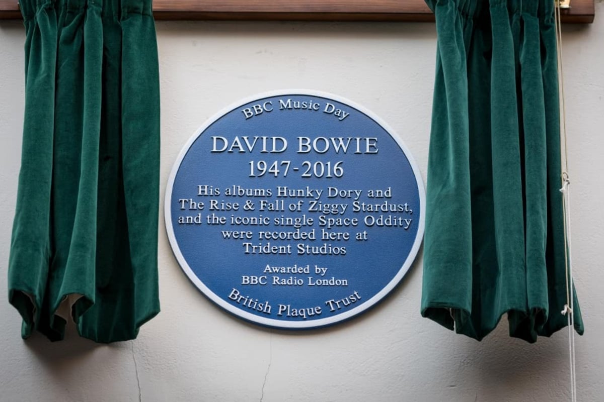 Should Australia celebrate its musical landmarks with a plaque system?