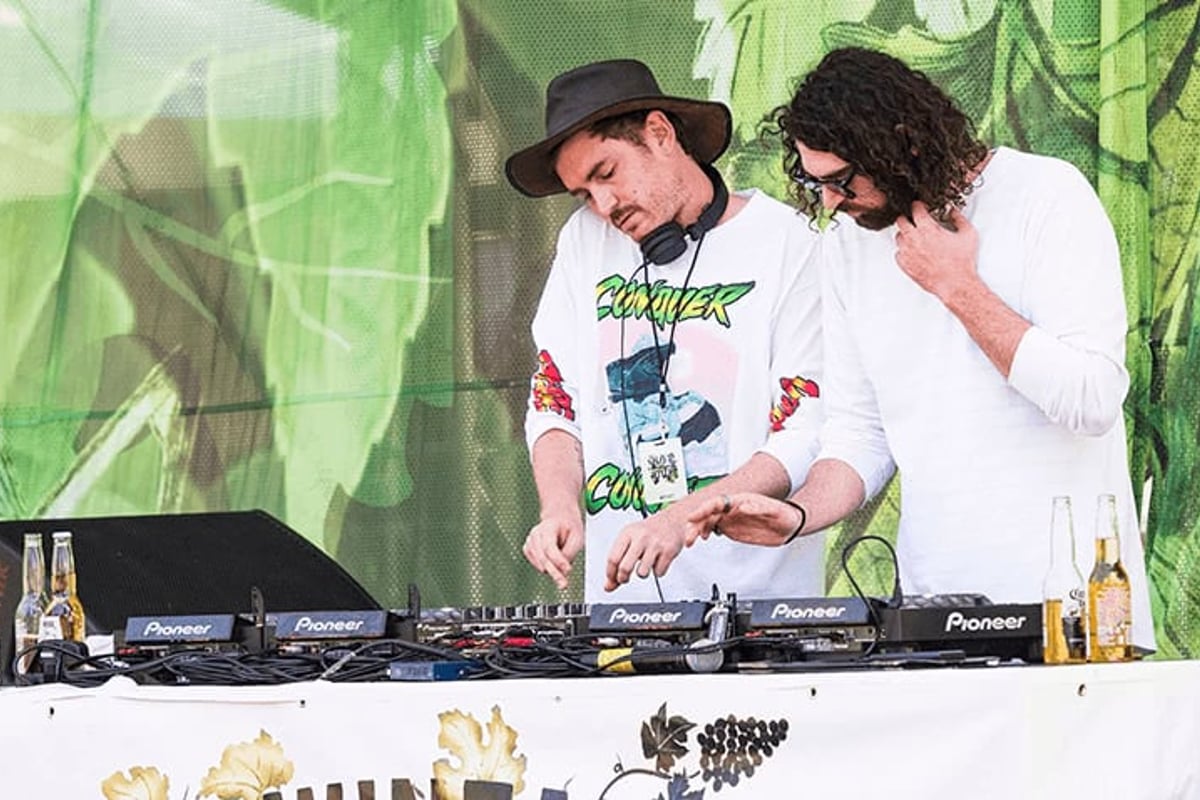EXCLUSIVE: Falcona signs the party-loving Pilerats DJs