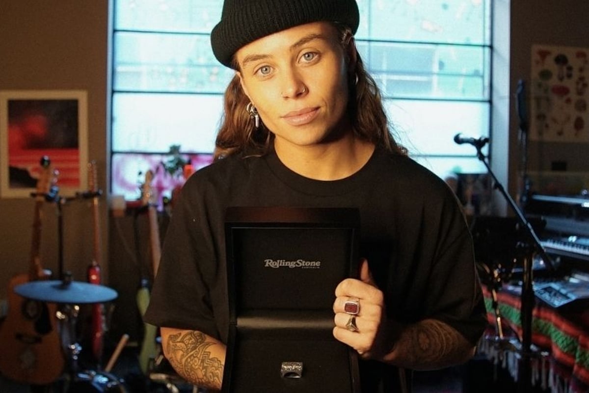 Tash Sultana receives Rolling Stone Diamond Ring