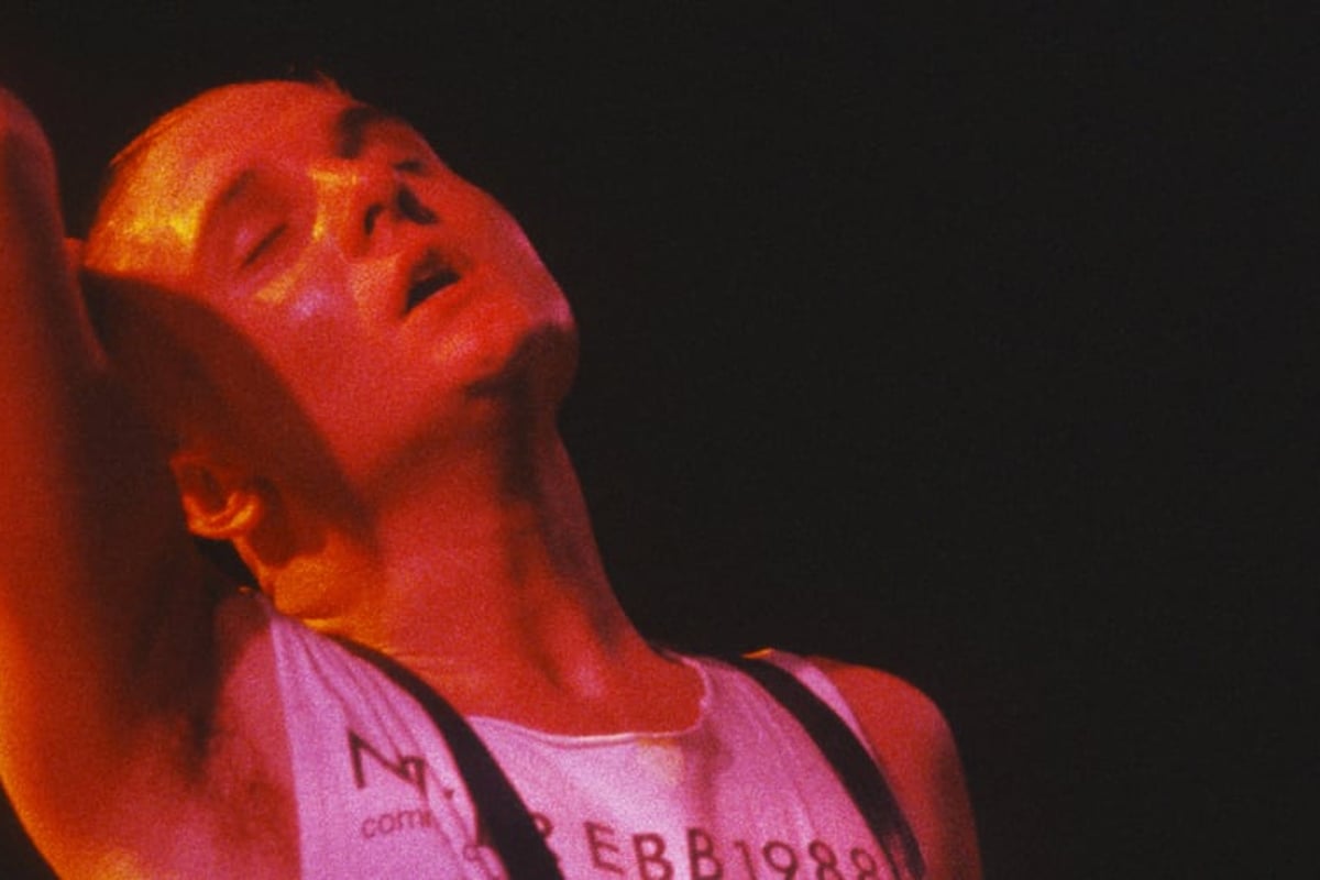 Douglas McCarthy, Vocalist With Nitzer Ebb, Dies at 58