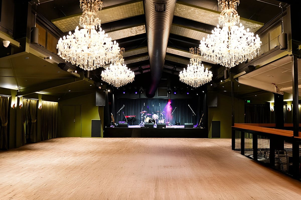 Comiskey Group Unveils $350K Renovation of Imperial Hotel Eumundi’s Band Room