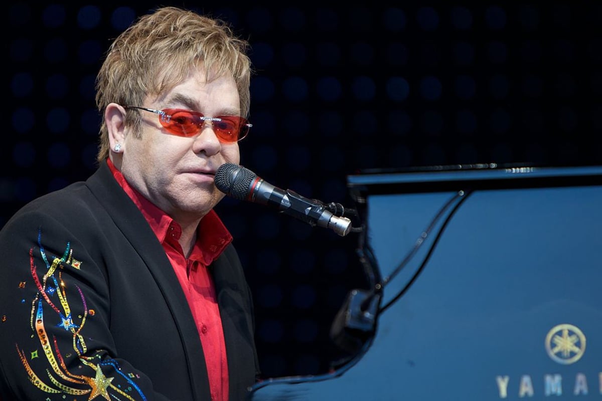 Elton John expands regional tour to first Hobart show in 27 years