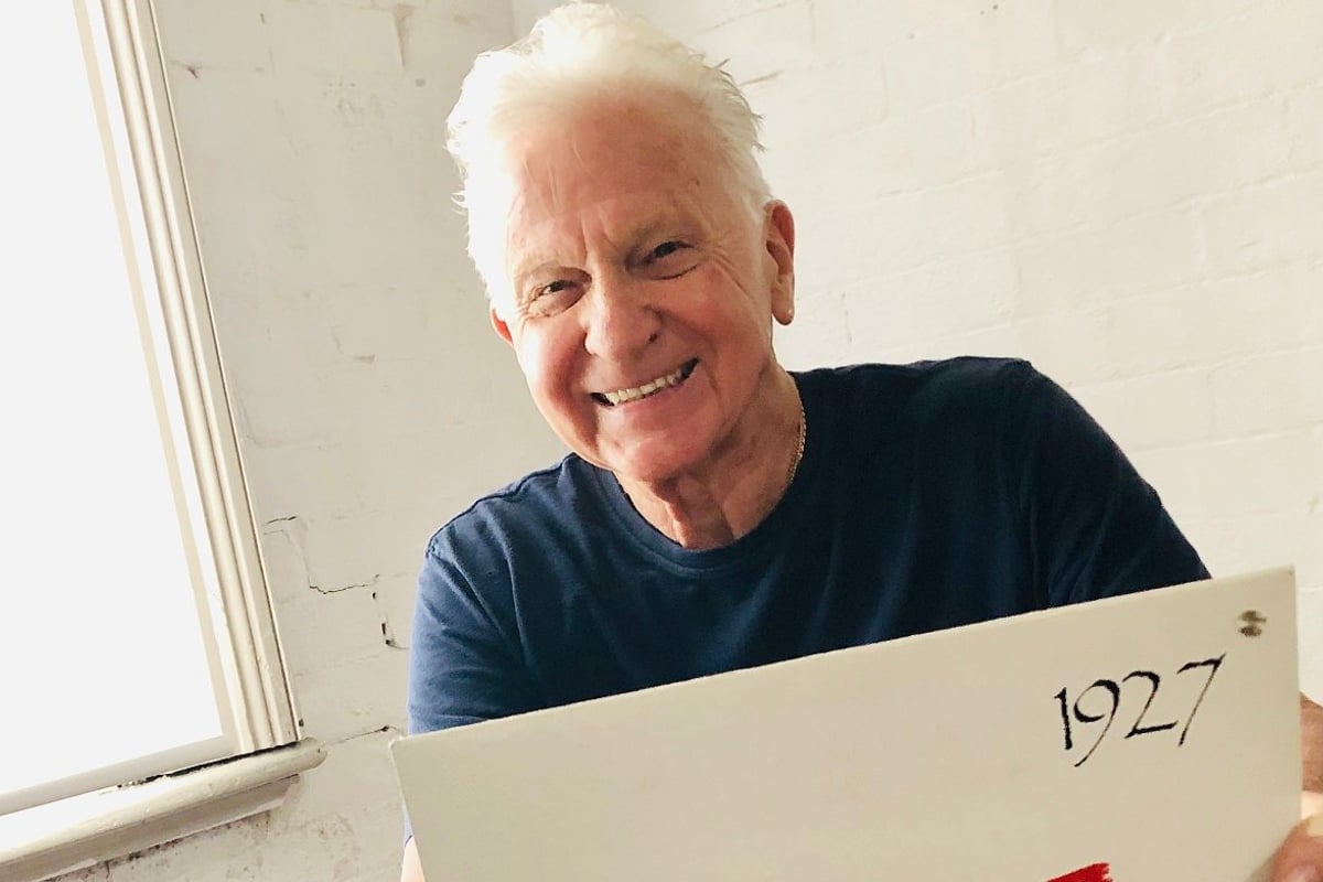 Normie Rowe delivers anti-war Anzac Day message with ‘Compulsory Hero’