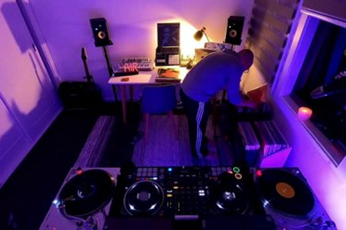 Report claims musicians can earn up to 15 times more on Twitch than music streaming platforms