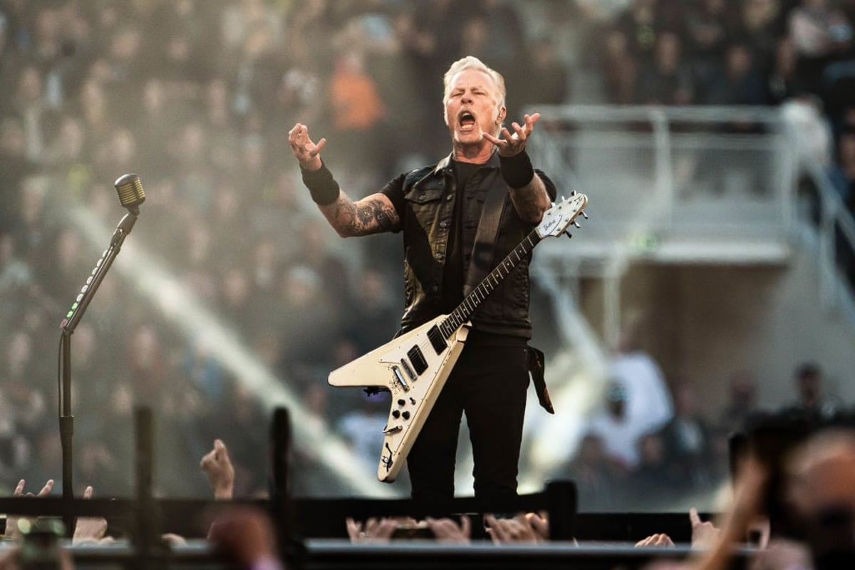 Two Men Arrested After Stage Incident at Metallica’s Perth Show