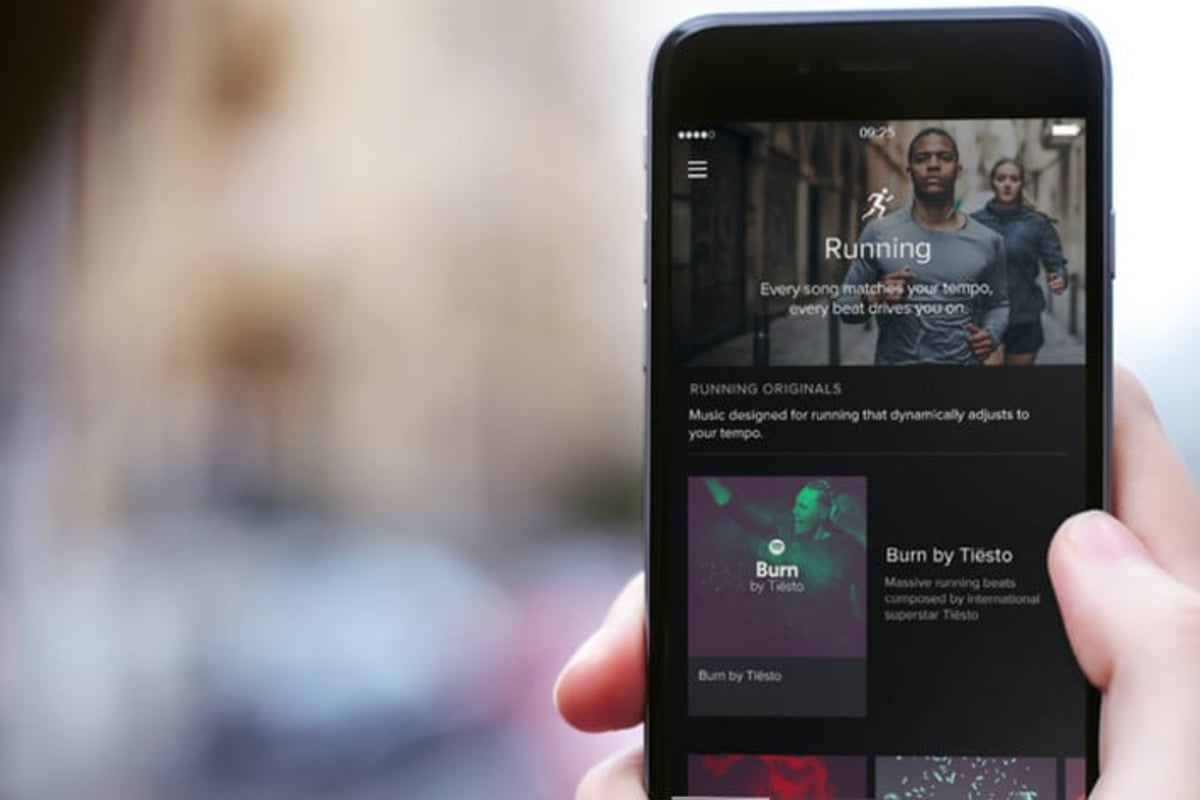 Spotify asks customers to cancel subscriptions purchased via Apple