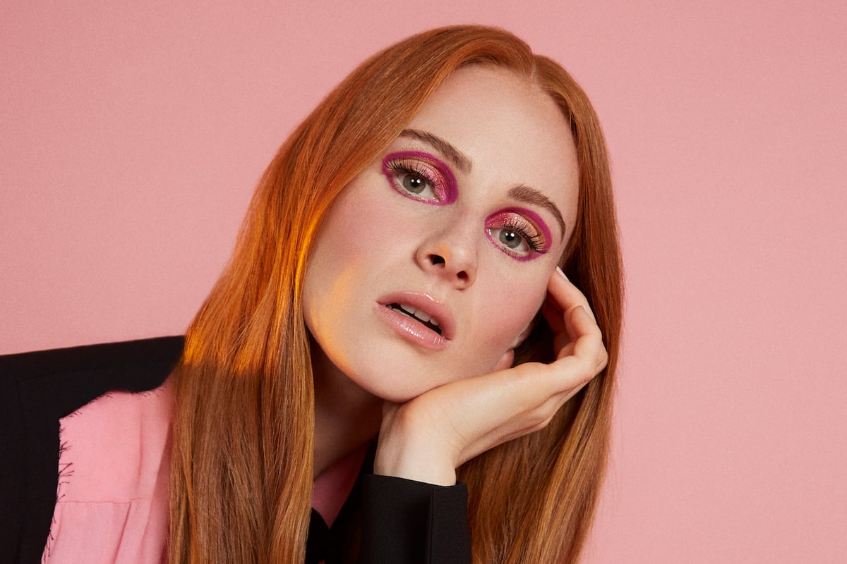 Vera Blue unveils ‘Lie To Me’ & signs with Republic Records for US