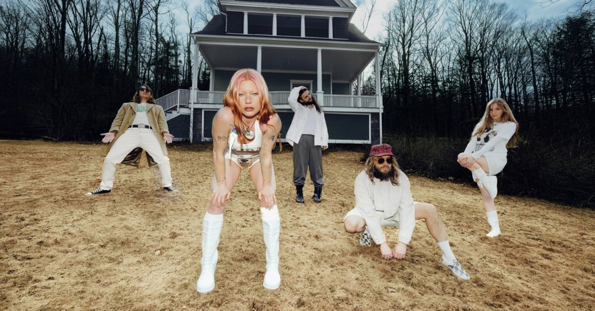 Wet Leg Are Stupid and Contagious on 'Moisturizer': Album Review