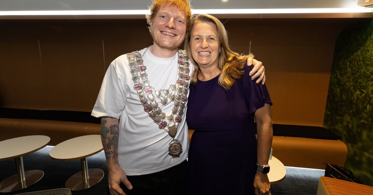 Queensland Town Crowns Ed Sheeran Honorary Co-Mayor
