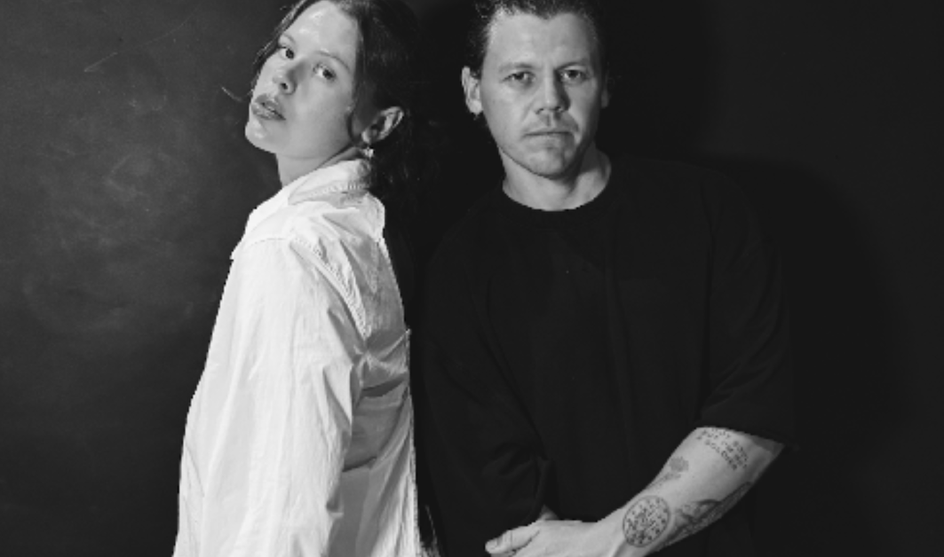 Conrad and Grace Sewell Perform Exclusive Acoustic Version of ‘Firestone’