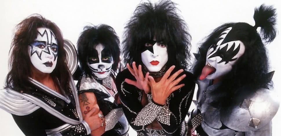 Gene simmons has confirmed a kiss farewell tour is on the way