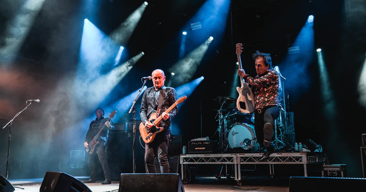 PHOTOS: Hoodoo Gurus @ Night at the Barracks