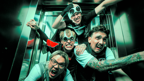 Headwreck Sign With EMPIRE, Drop Explosive New Single ‘Raindrops’