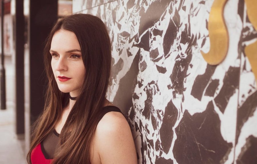 British-Australian Pop Singer Takes NZ Label to Court Over Alleged Unpaid Royalties