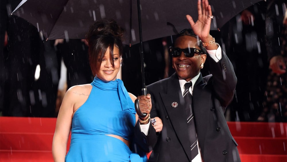 Shocking Red Carpet Moments! Highest 2 Lowest Looks At The Nyc Premiere - 53vjq9t