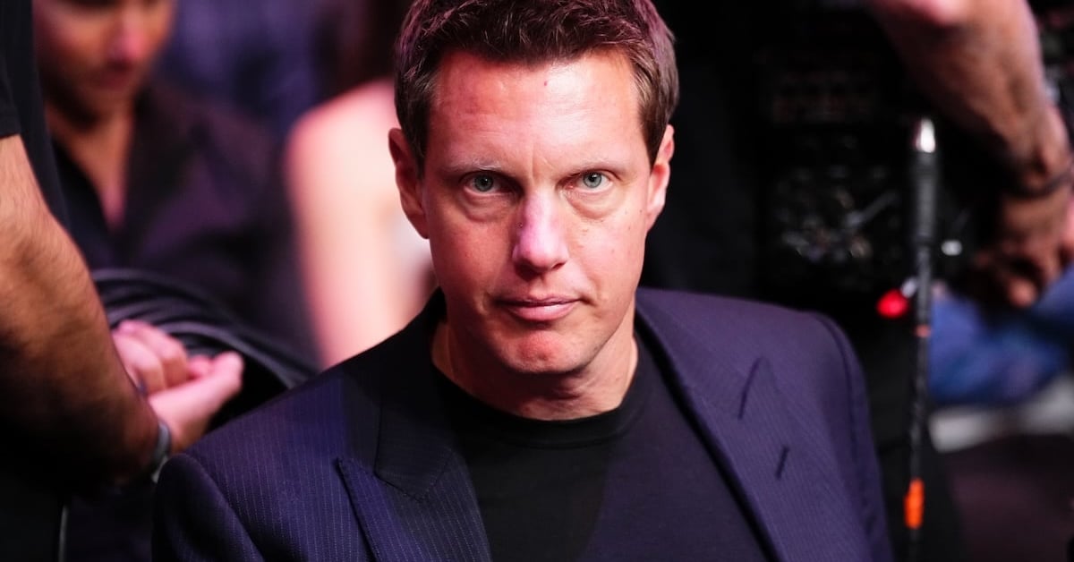 Inside Warner Bros. Discovery, Mood Among Many Staffers Shifts in Favour of Netflix Sale vs. Paramount Takeover