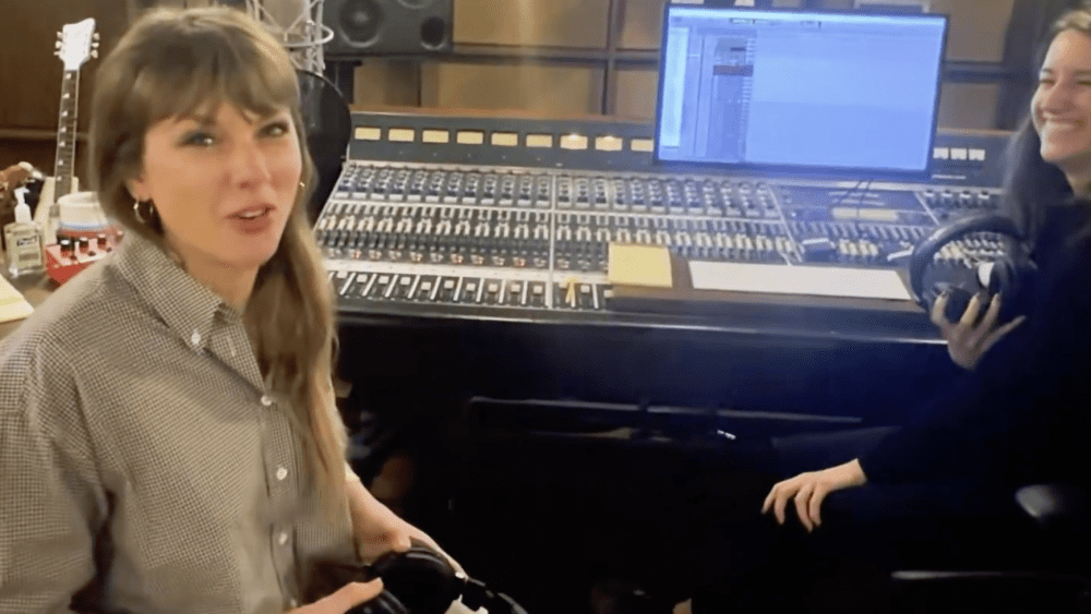 Taylor Swift Wrote and Recorded ‘I Knew It, I Knew You' in 8 Hours Right After Watching ‘Toy Story 5': ‘One of the Most Fun Days of My Life'