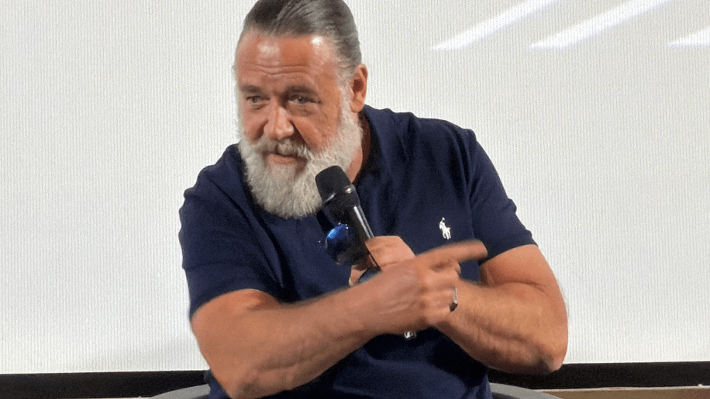 Russell Crowe Recalls ‘Sticking to His Guns' About No Sex Scenes in ‘Gladiator,' ‘Failed' Sequel, ‘Fantastic' ‘Highlander' Reboot