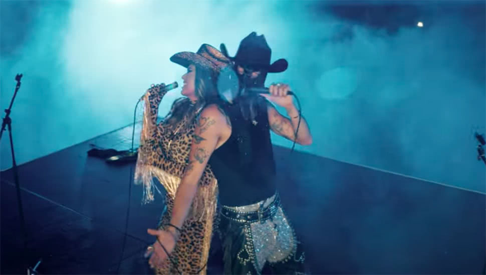 Orville Peck collaborates with Shania Twain on new EP, Show Pony