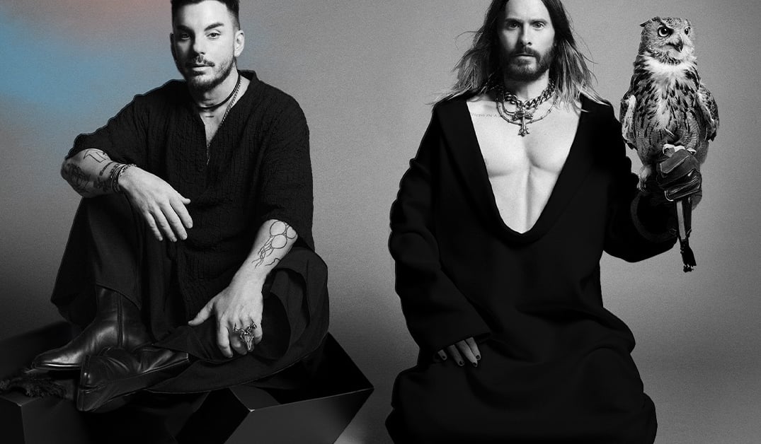 Jared Leto Scales Empire State Building to Announce World Tour Jared Leto Scales Empire State Building to Announce World Tour