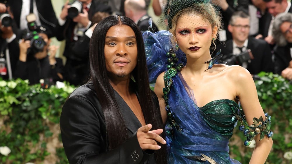 zendaya dress designer Zendaya's Stylist Law Roach Names Designers Who Refused to Dress Her on Red Carpets, Including Dior and Gucci: 'If You Say No, It'll Be Forever'