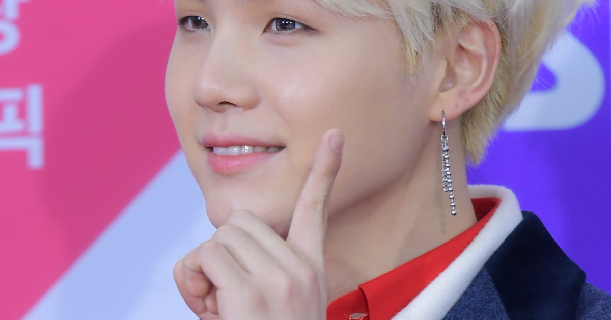Suga feat. Suran, 'So Far Away' - Rolling Stone Australia