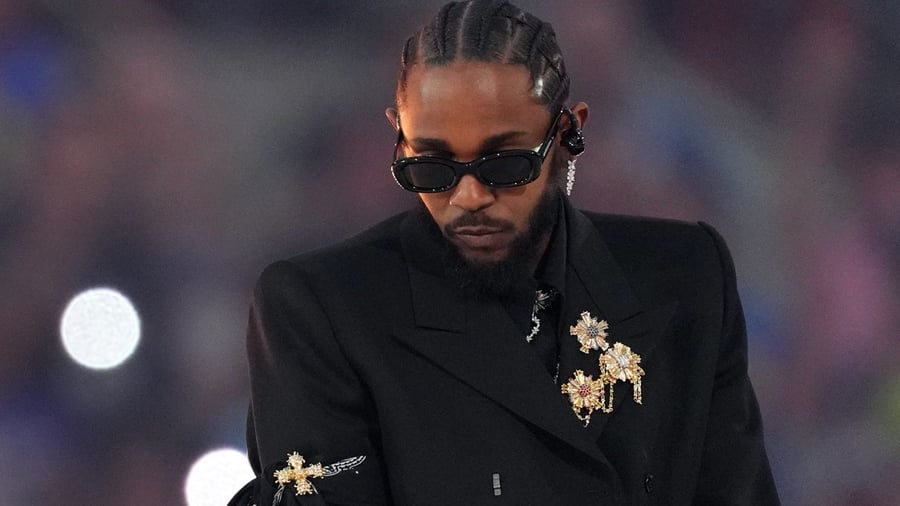 The nfl doesn t deserve to be in on kendrick s moment but he let them