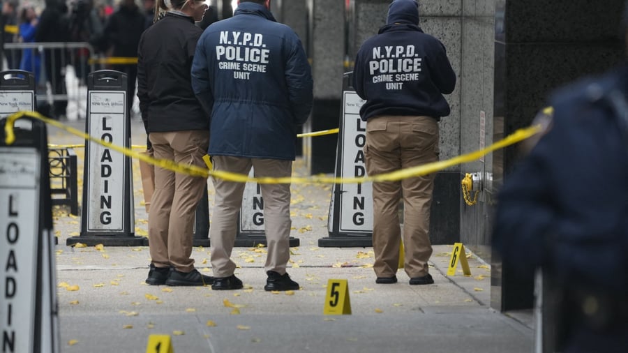 Suspect Charged With Murder in UnitedHealthcare CEO Shooting
