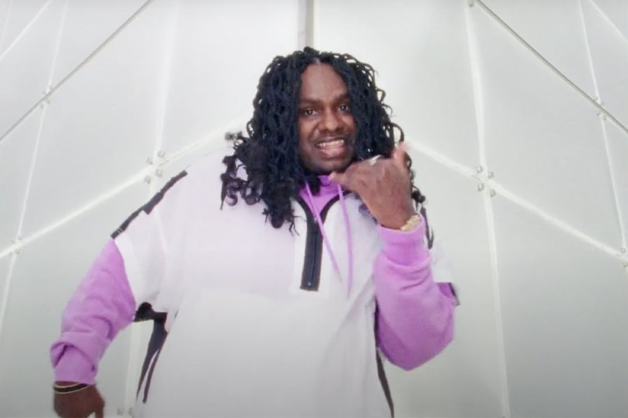 Image of Bakey Boy from his "Move" video clip