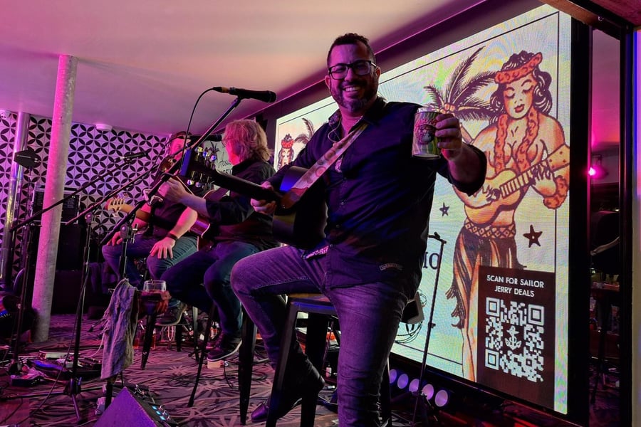 Sailor Jerry Presents: Live Acoustic Sessions at Airlie Beach Hotel