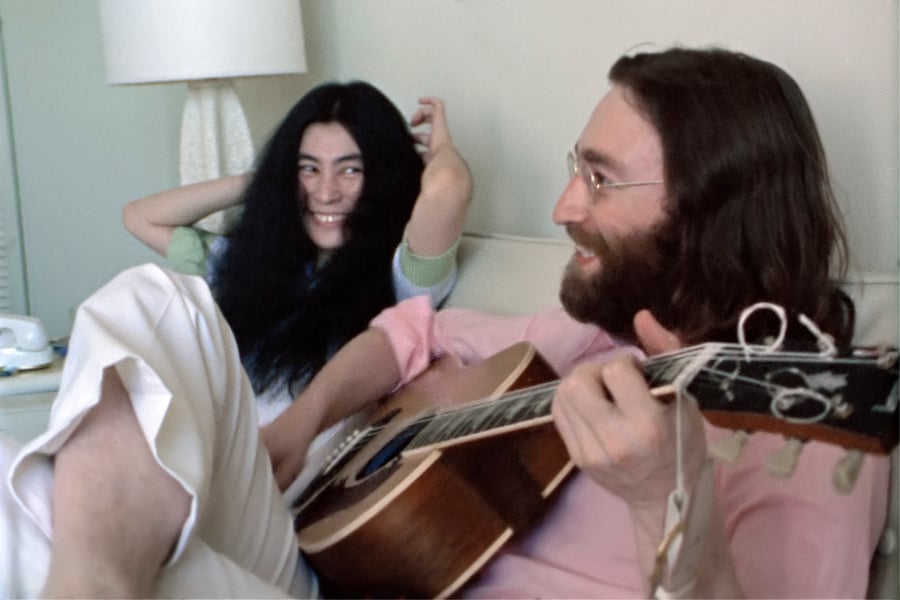Yoko Ono and John Lennon