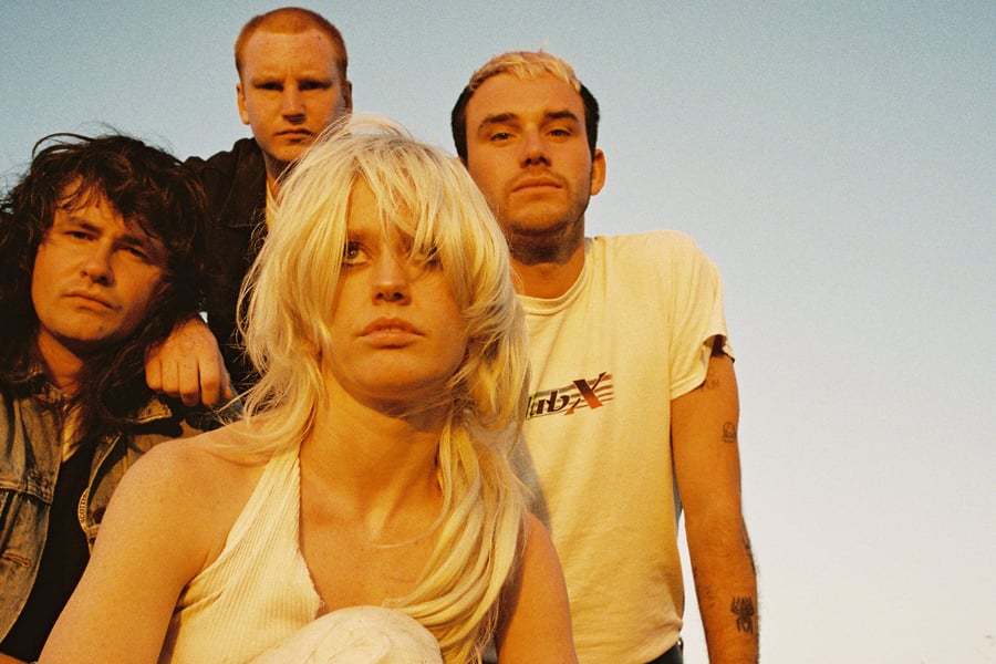 Amyl and the Sniffers