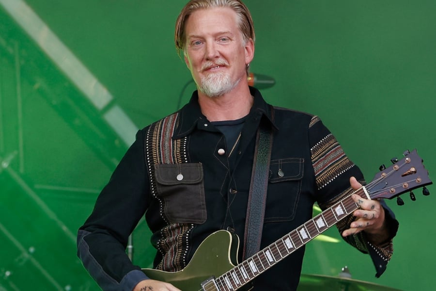 Josh Homme Queens of the Stone Age