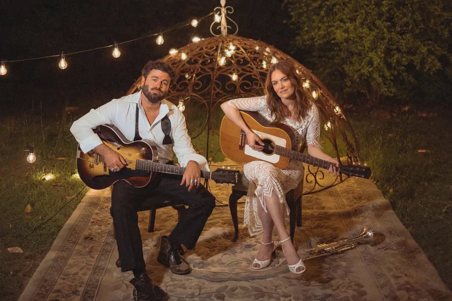 Angus & Julia Stone