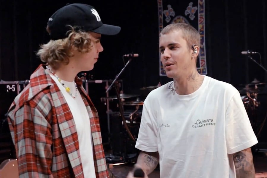 The Kid LAROI and Justin Bieber