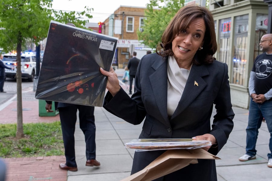 Kamala Harris meme