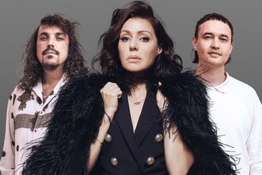 Tina Arena and SHOUSE