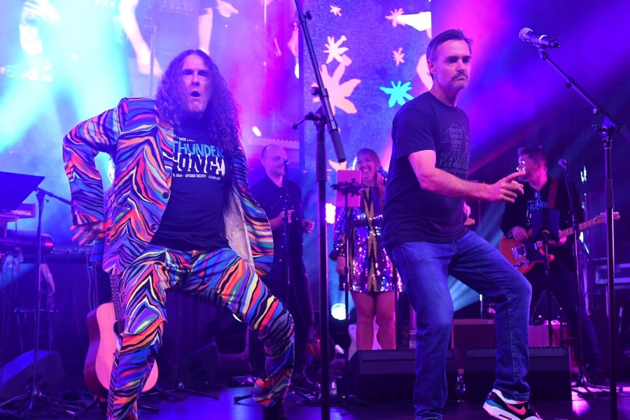 'Weird Al' Yankovic and Will Forte Perform a cover of Chappell Roan's HOT TO GO! in Kansas City