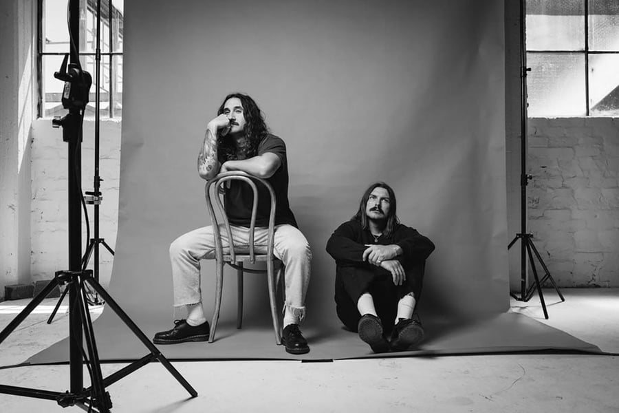 Sunshine Coast folk pop duo The Dreggs - photo credit Ian Laidlaw