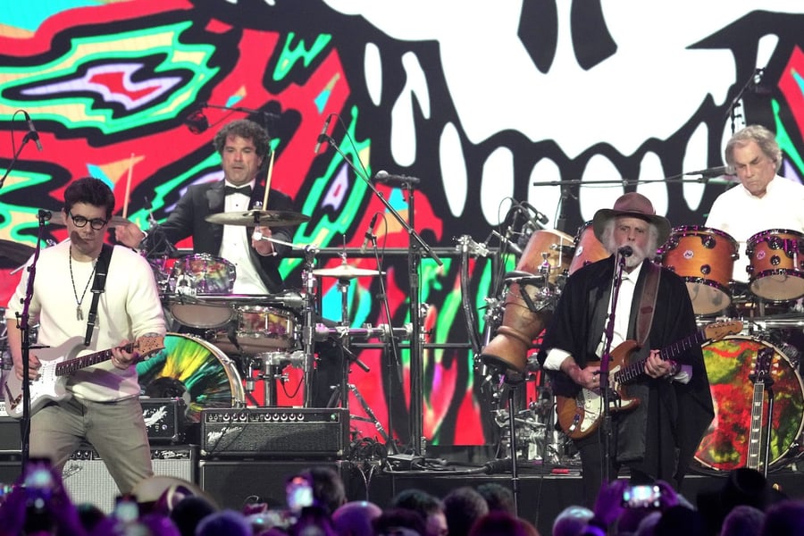 Grateful dead Musicares