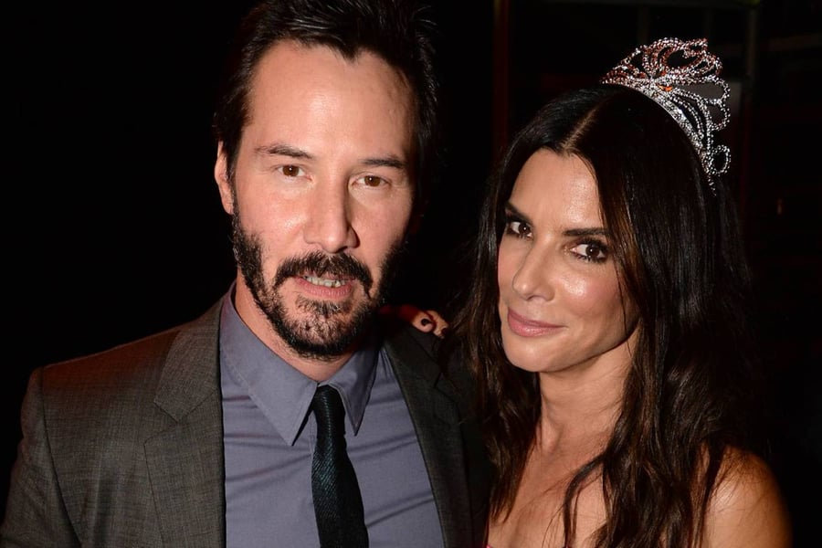 Keanu Reeves and Sandra Bullock