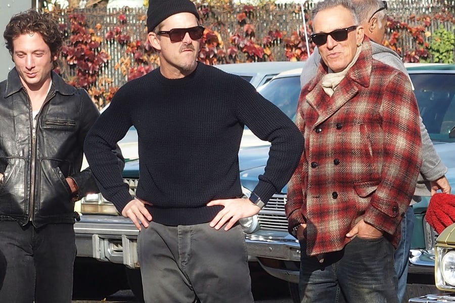 Bruce Springsteen visits set of Deliver Me From Nowhere