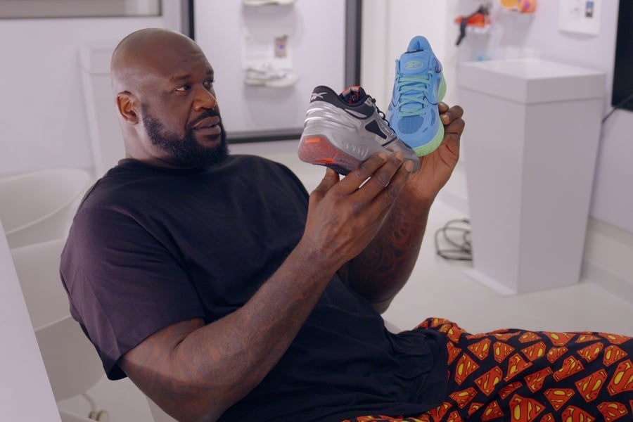 Shaquille O'Neal in Power Moves