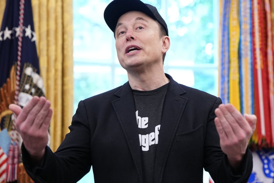 Elon Musk in the Oval Office