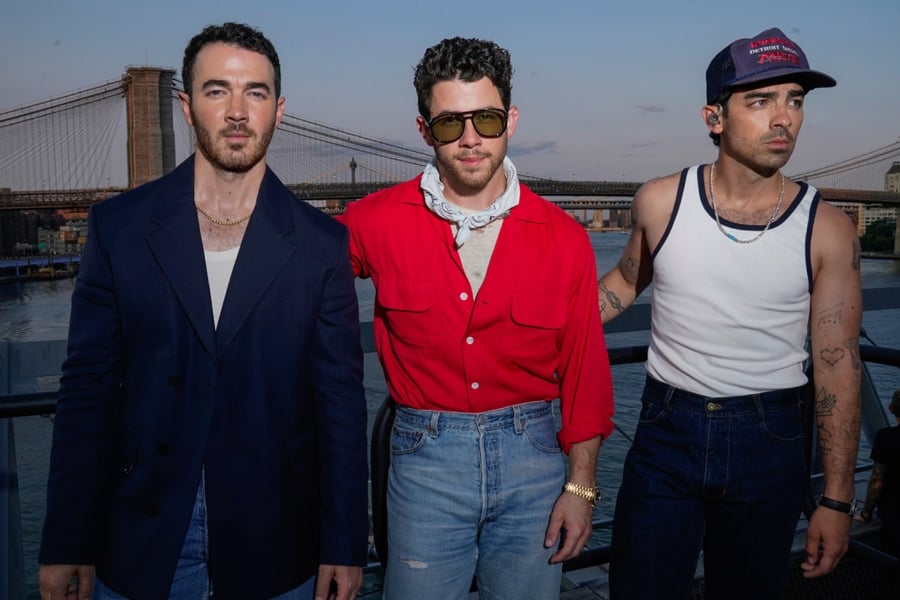 Jonas Brothers