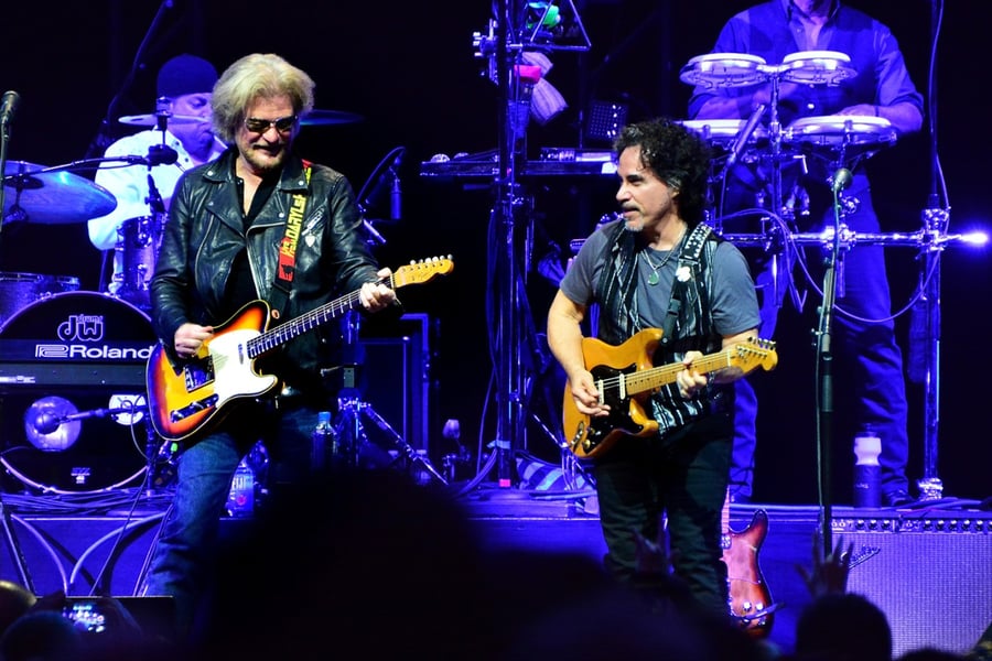 Hall & Oates