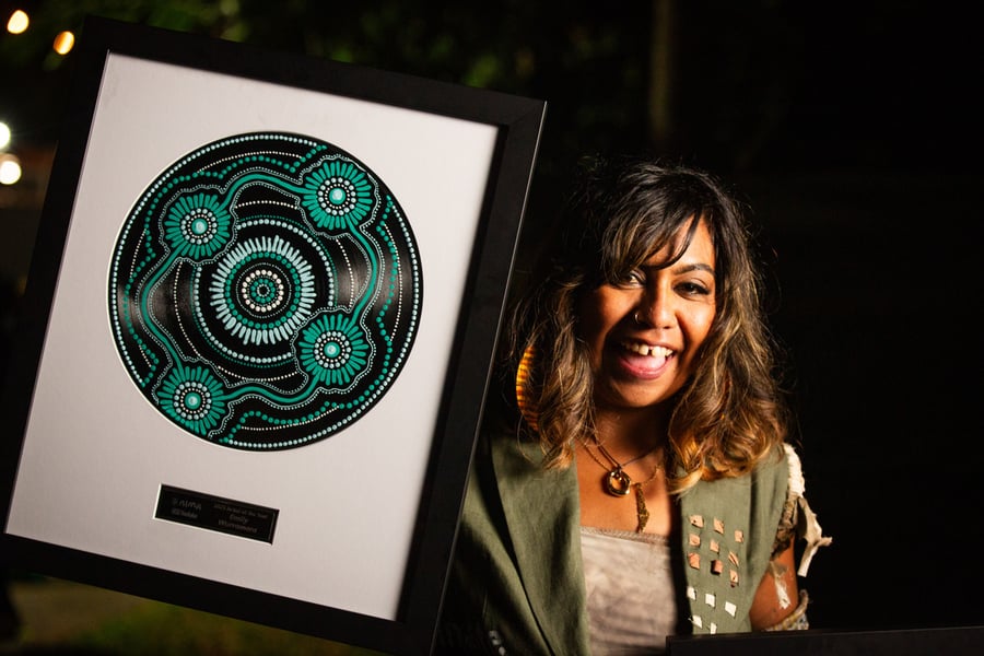 Emily Wurramara with her 2025 NIMAs award