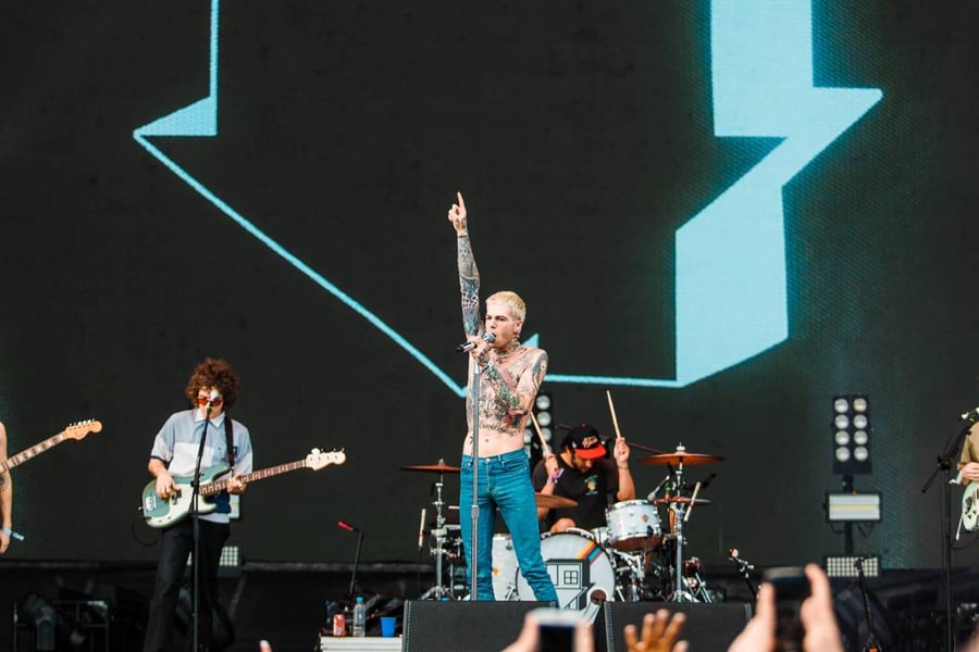 The Neighbourhood