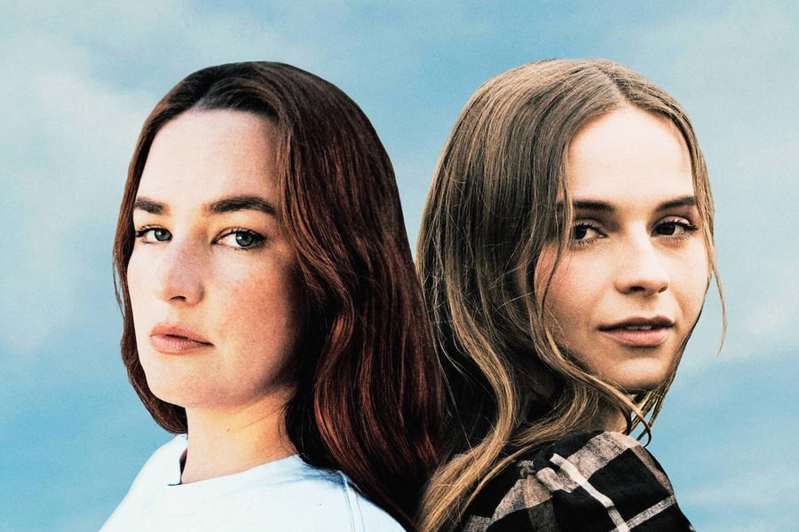 Mia Wray and Gabrielle Aplin