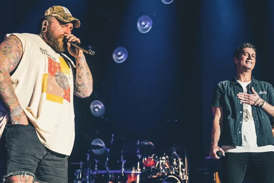 Teddy Swims and Rob Thomas in Adelaide